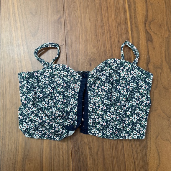 Floral Print Women's Top - Picture 1 of 1